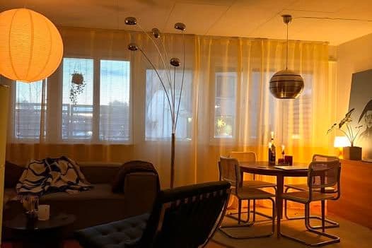 Möblerad etta med uteplats i Högsbohöjd