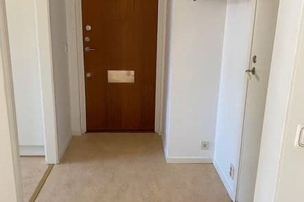 1:a i Eriksbo uthyres tillsvidare